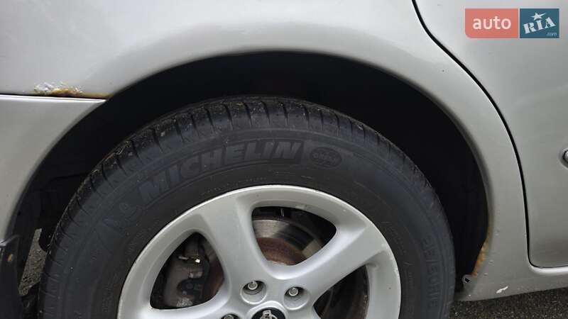 Седан Nissan Maxima 2002 в Житомире