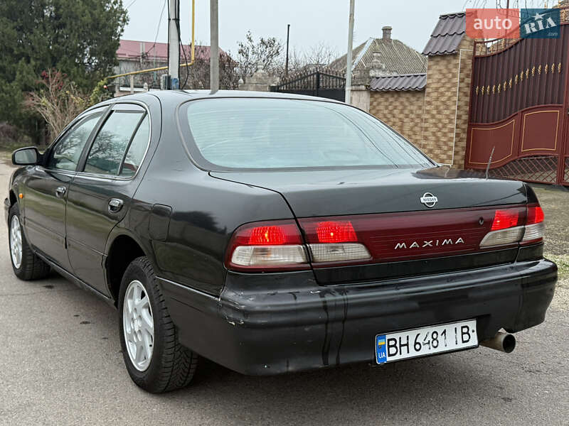 Седан Nissan Maxima 1998 в Одессе фото 5 Седан Nissan Maxima 1998 в Одессе