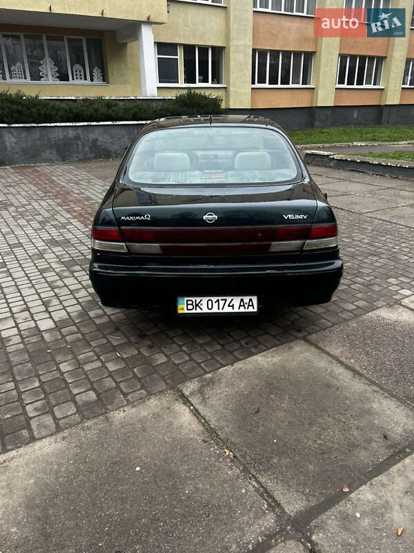 Седан Nissan Maxima 1995 в Луцке фото 4 Седан Nissan Maxima 1995 в Луцке