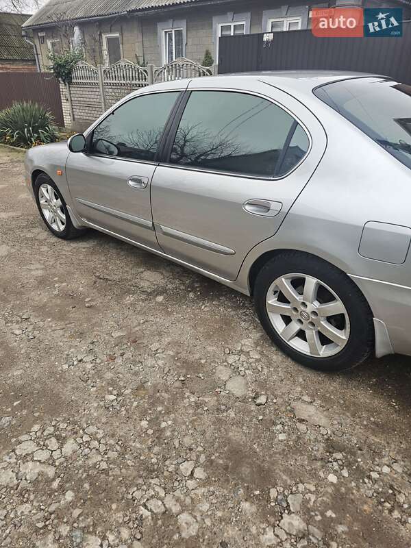 Седан Nissan Maxima 2003 в Запоріжжі