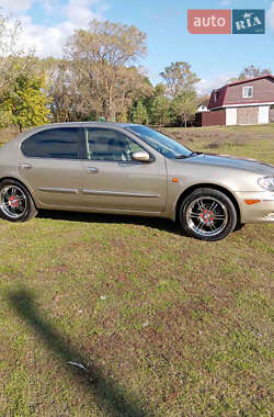 Седан Nissan Maxima 2005 в Чернигове