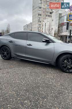 Седан Nissan Maxima 2018 в Харькове