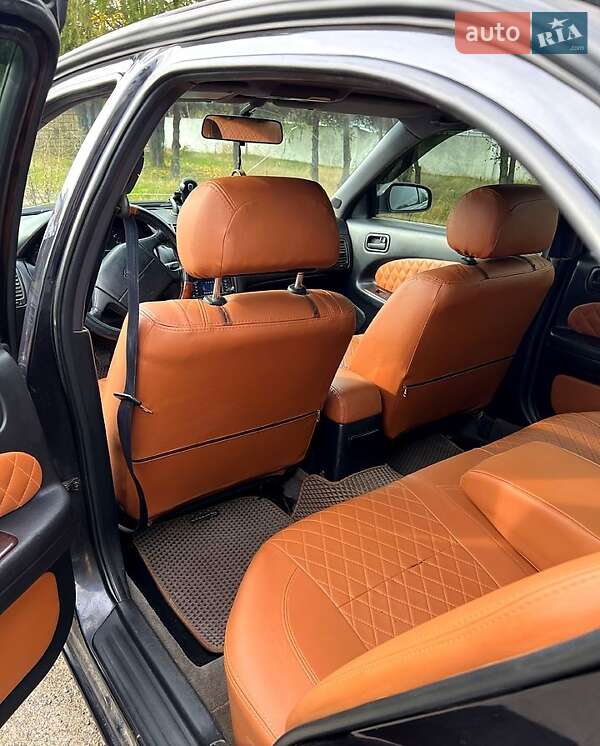 Седан Nissan Maxima 1995 в Сарате