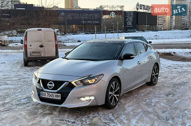 Седан Nissan Maxima 2018 в Києві