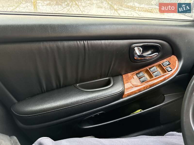Седан Nissan Maxima 2003 в Черкассах