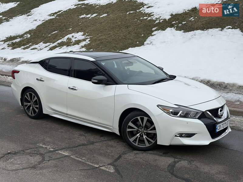 Седан Nissan Maxima 2017 в Киеве