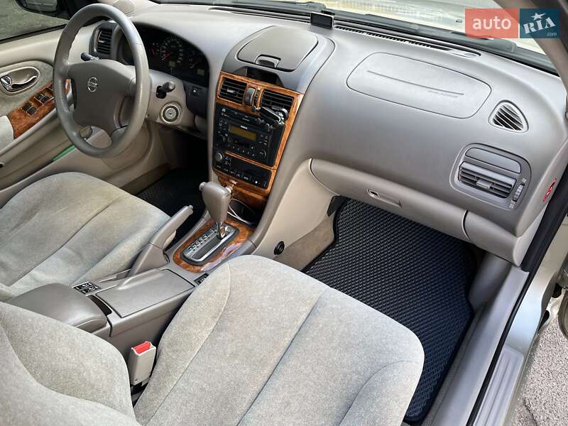 Седан Nissan Maxima 2005 в Киеве фото 15 Седан Nissan Maxima 2005 в Киеве