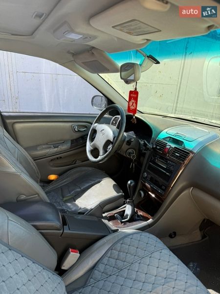 Седан Nissan Maxima 2001 в Одессе