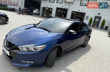 Седан Nissan Maxima 2016 в Хмельницком