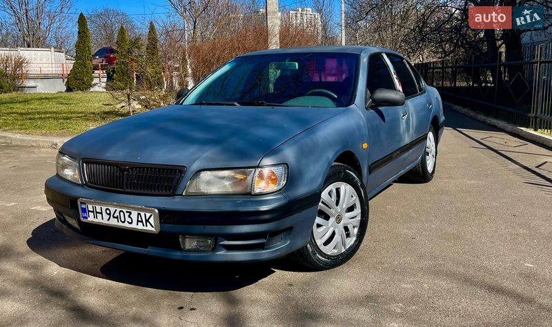 Nissan Maxima 1997