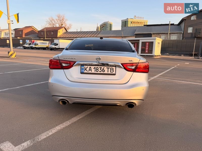 Седан Nissan Maxima 2018 в Киеве