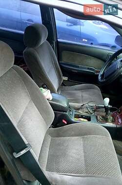 Седан Nissan Maxima 1994 в Коростене