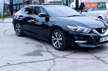 Седан Nissan Maxima 2017 в Киеве