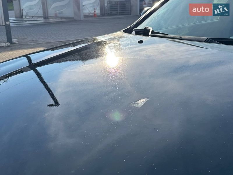 Седан Nissan Maxima 2001 в Днепре