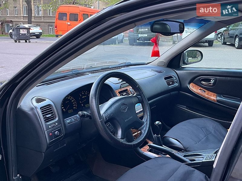 Седан Nissan Maxima 2003 в Одессе