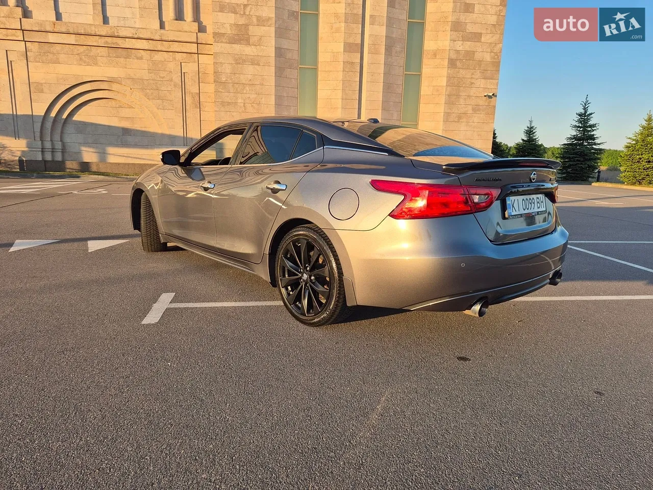 2017 Nissan Maxima - мініатюра 20
