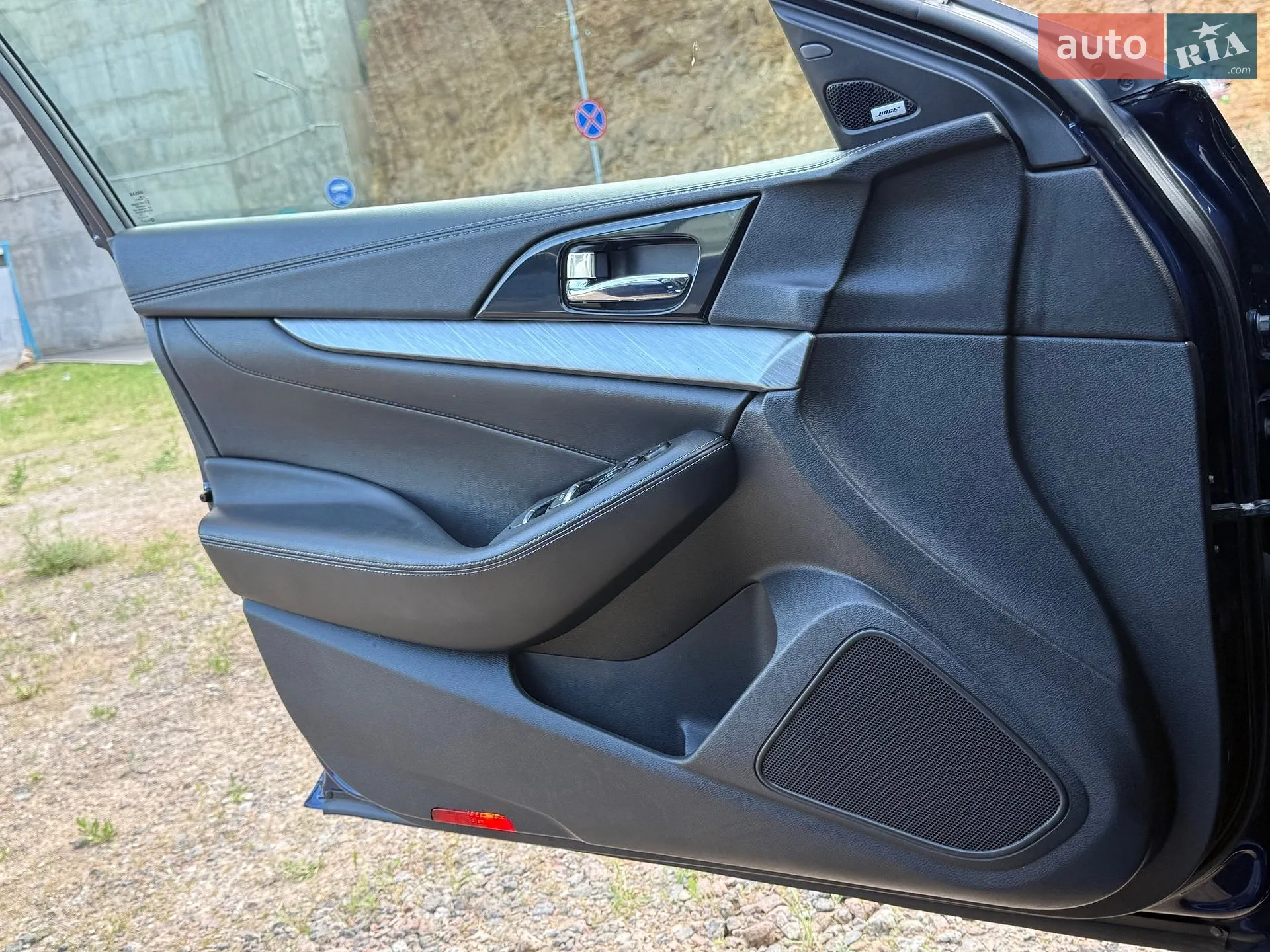2016 Nissan Maxima - мініатюра 31