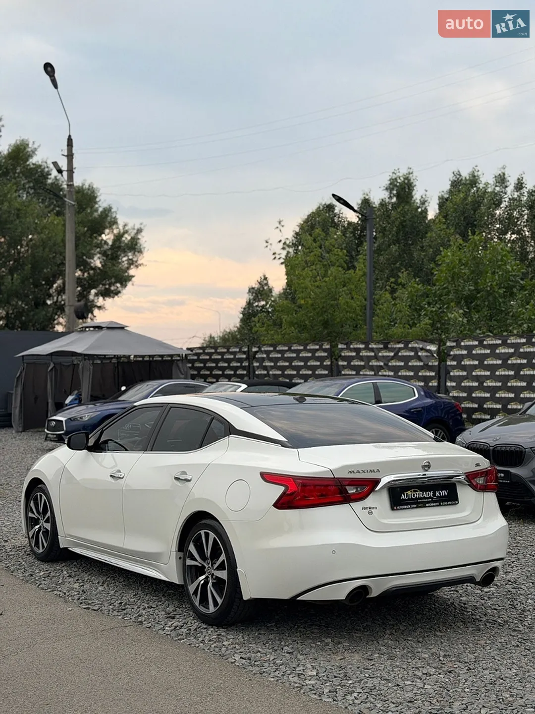 2017 Nissan Maxima - мініатюра 4