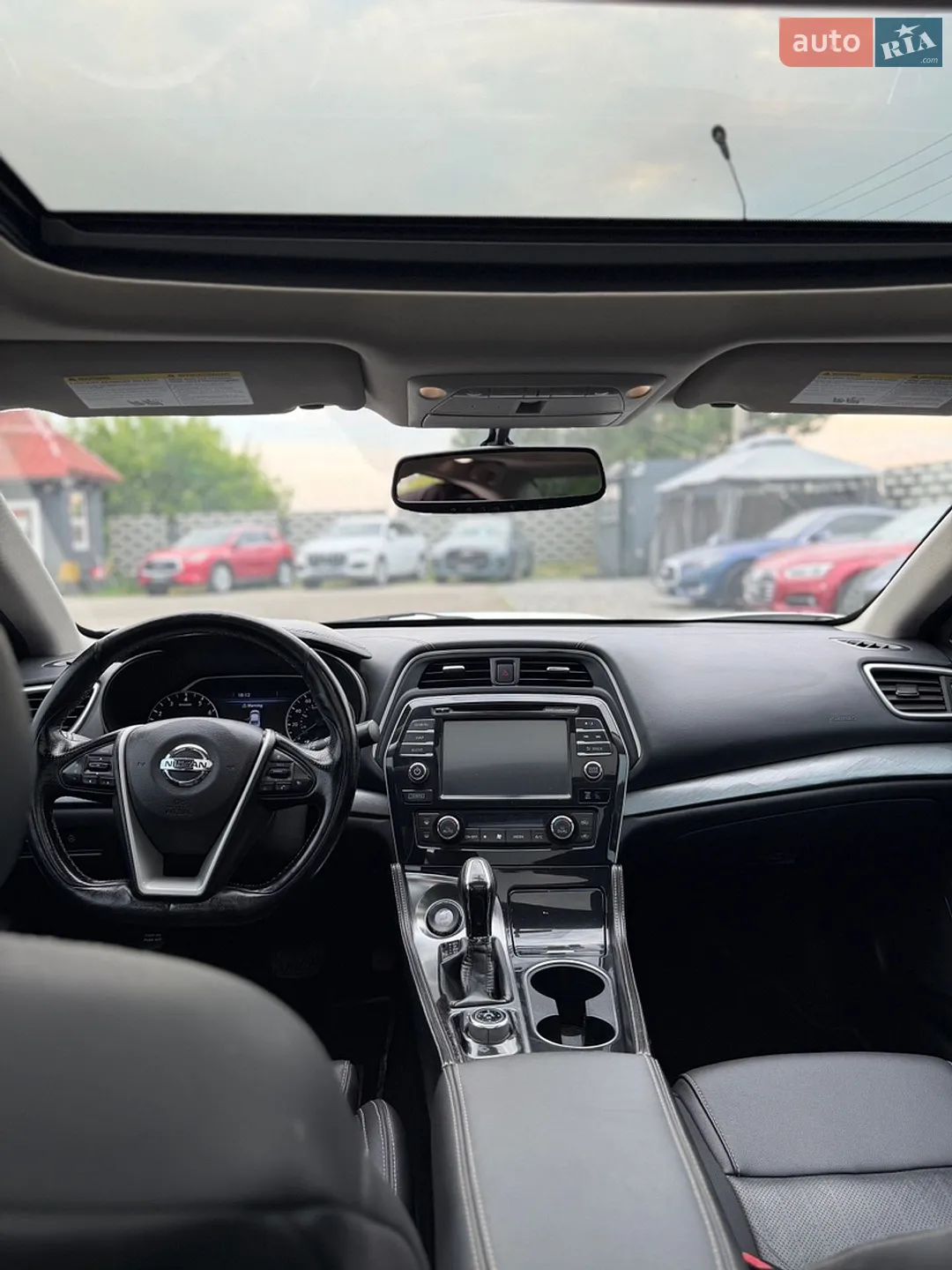 2017 Nissan Maxima - мініатюра 8
