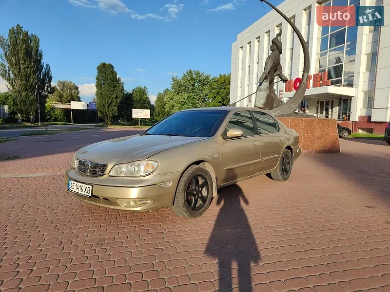 Nissan Maxima 2002