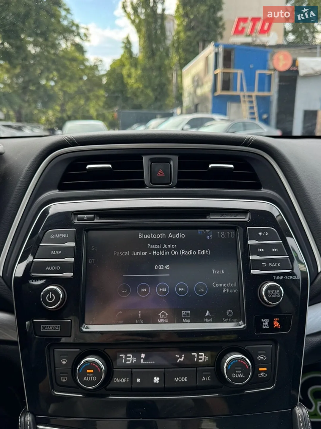 2017 Nissan Maxima - мініатюра 21