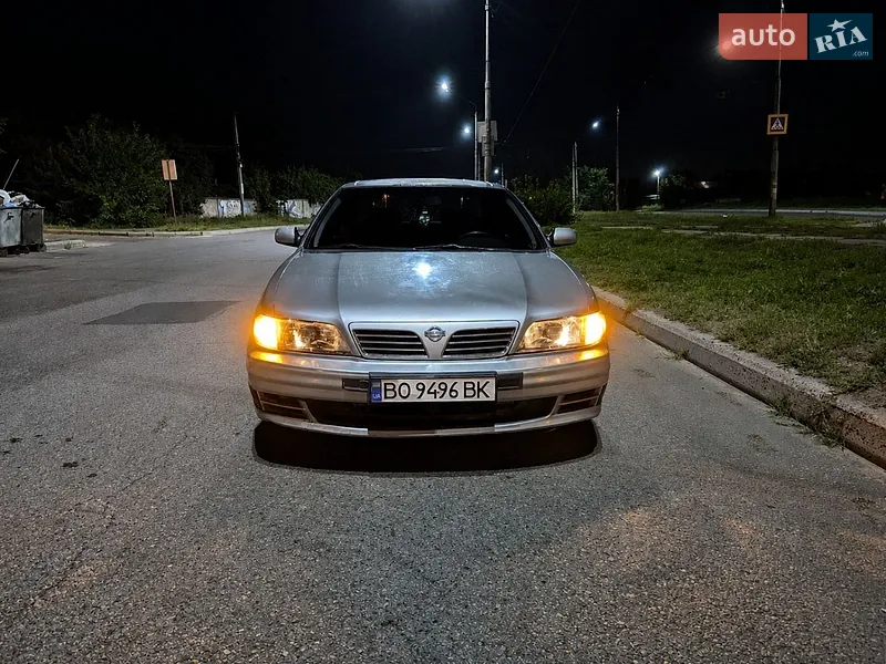 Nissan Maxima 1995