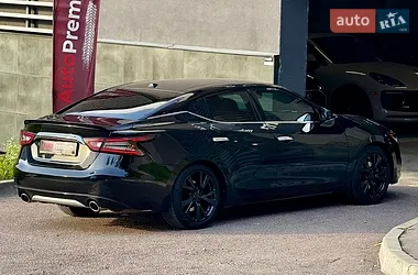 Nissan Maxima 2016