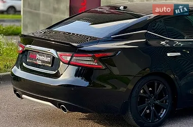 Nissan Maxima 2016