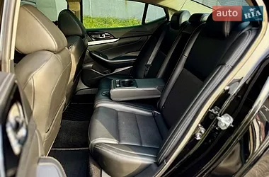 Nissan Maxima 2016