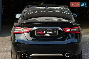Nissan Maxima 2016