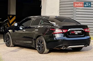 Nissan Maxima 2016