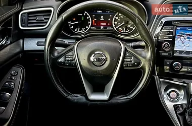 Nissan Maxima 2016