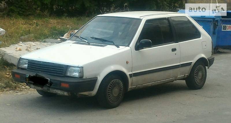 Хэтчбек Nissan Micra 1987 в Одессе