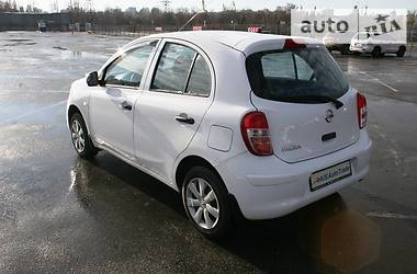 Хетчбек Nissan Micra 2013 в 