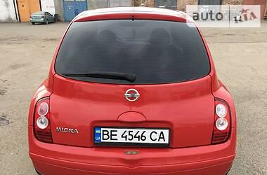 Хетчбек Nissan Micra 2006 в 