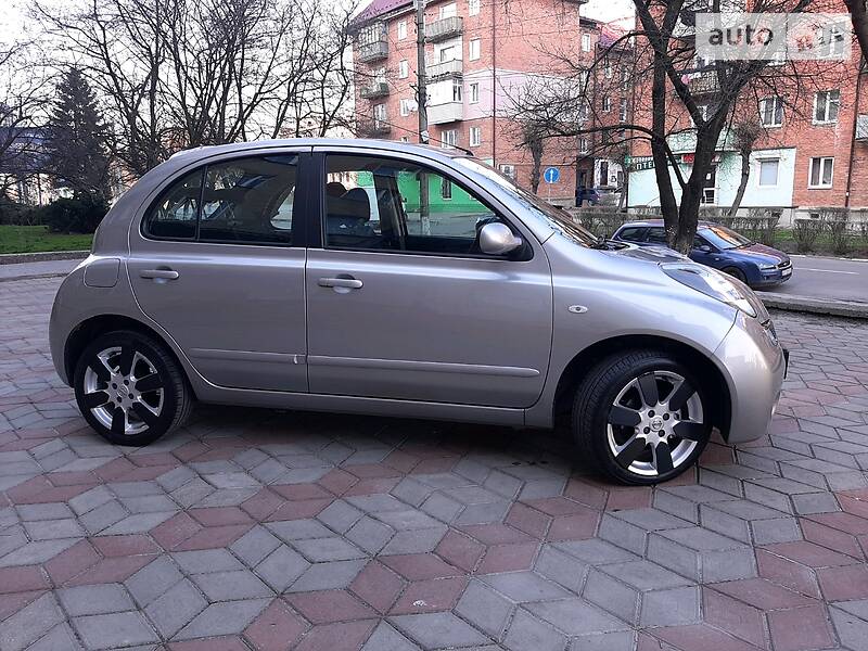 Хетчбек Nissan Micra 2010 в Калуші фото 4 Хетчбек Nissan Micra 2010 в Калуші