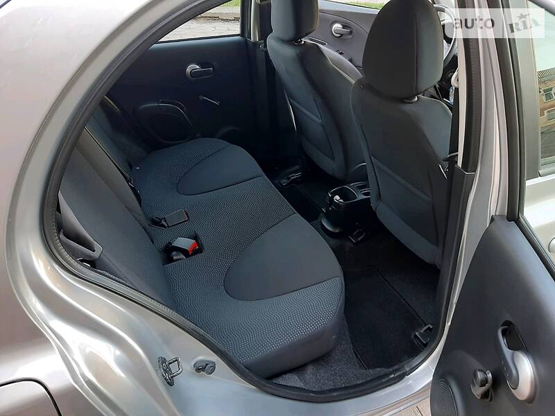 Хетчбек Nissan Micra 2010 в Калуші фото 36 Хетчбек Nissan Micra 2010 в Калуші