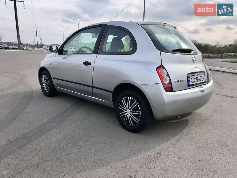 Хетчбек Nissan Micra 2005 в Луцьку