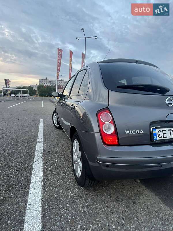 Хетчбек Nissan Micra 2006 в Чернівцях