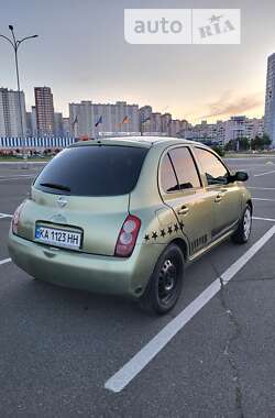 Хэтчбек Nissan Micra 2005 в Киеве