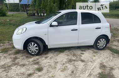 Хэтчбек Nissan Micra 2014 в Городке