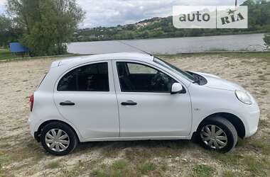 Хэтчбек Nissan Micra 2014 в Городке