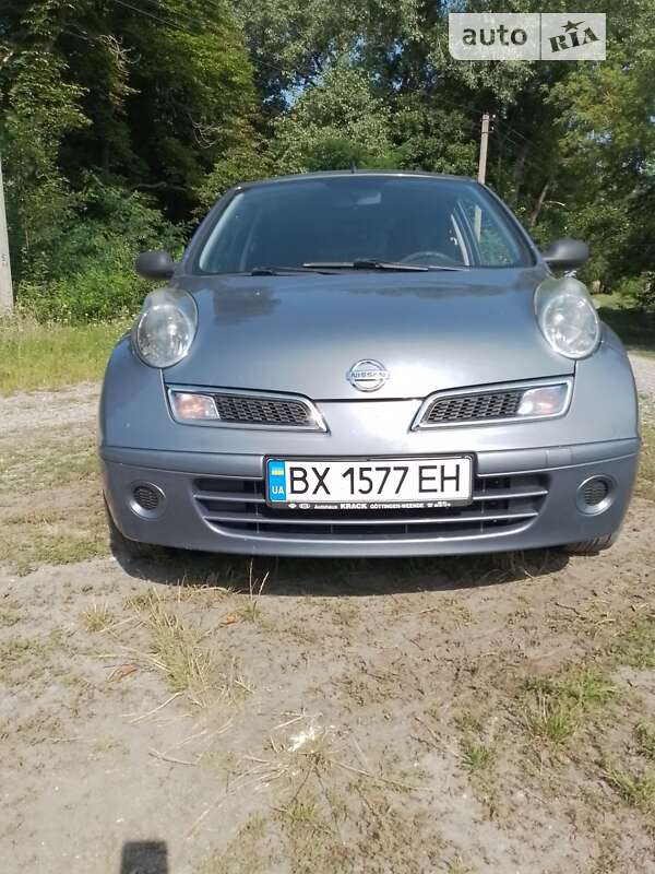 Хетчбек Nissan Micra 2009 в Старій Синяві