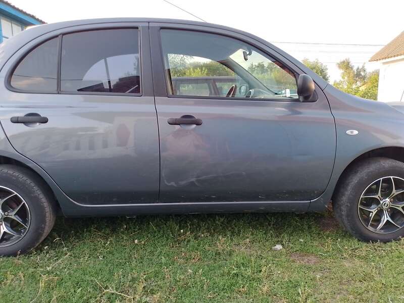 Хетчбек Nissan Micra 2009 в Старій Синяві