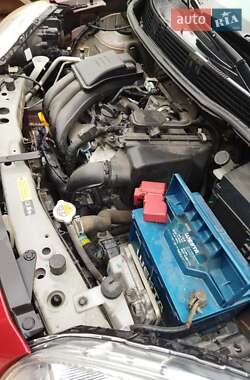 Хэтчбек Nissan Micra 2013 в 
