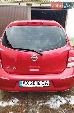 Хэтчбек Nissan Micra 2013 в 