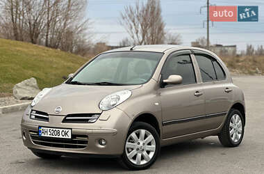 Хетчбек Nissan Micra 2006 в Дніпрі