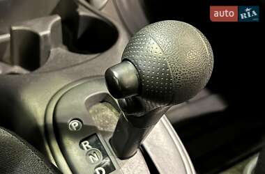 Хетчбек Nissan Micra 2015 в 