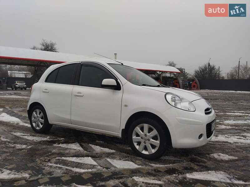 Хэтчбек Nissan Micra 2013 в Полтаве