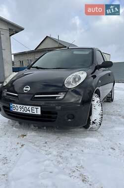 Хетчбек Nissan Micra 2005 в Волочиську